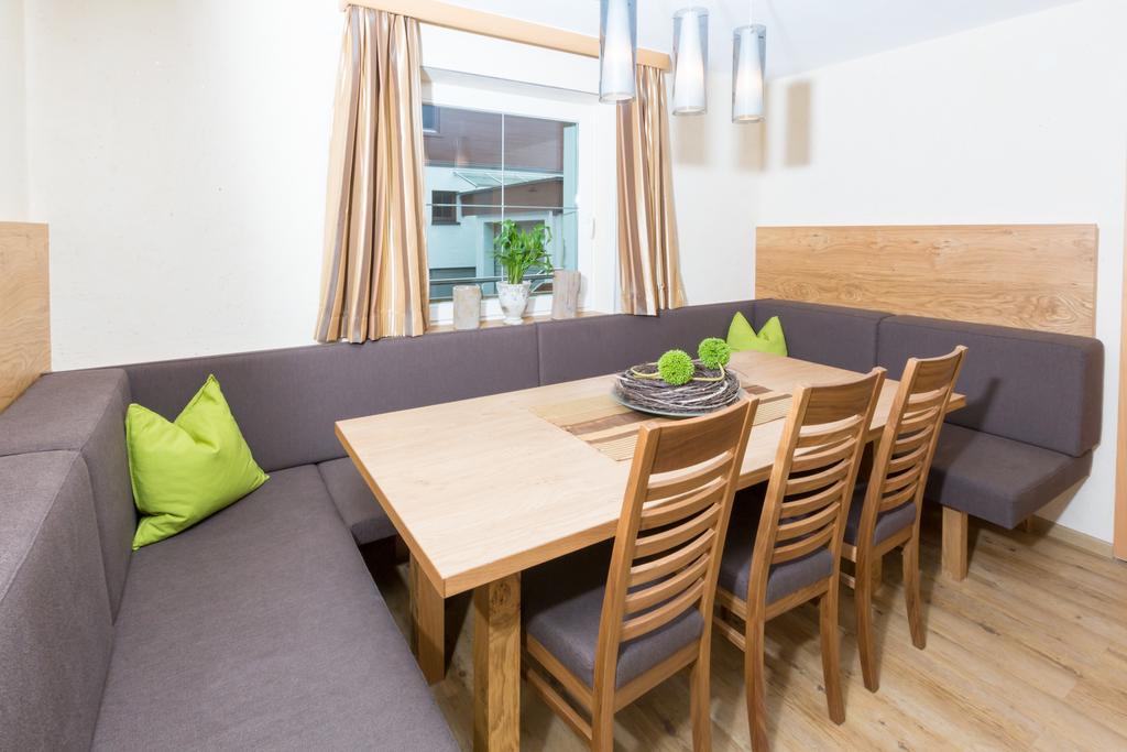 Alpinhome Tux Værelse billede